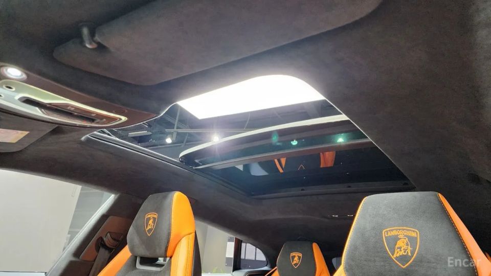 Lamborghini urus