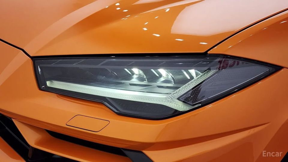 Lamborghini urus