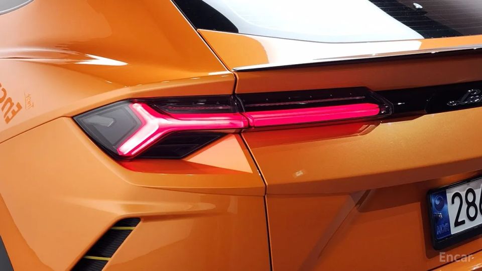 Lamborghini urus