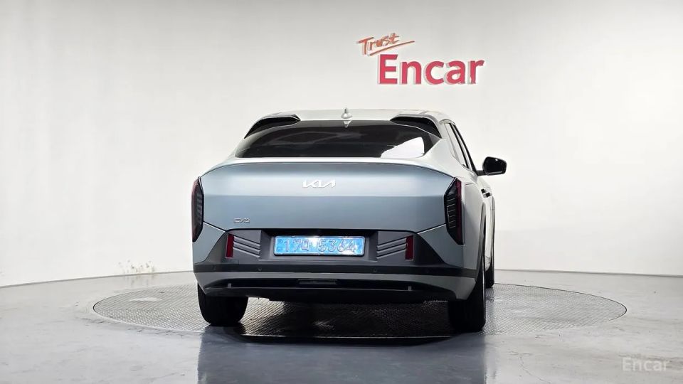 Kia EV4