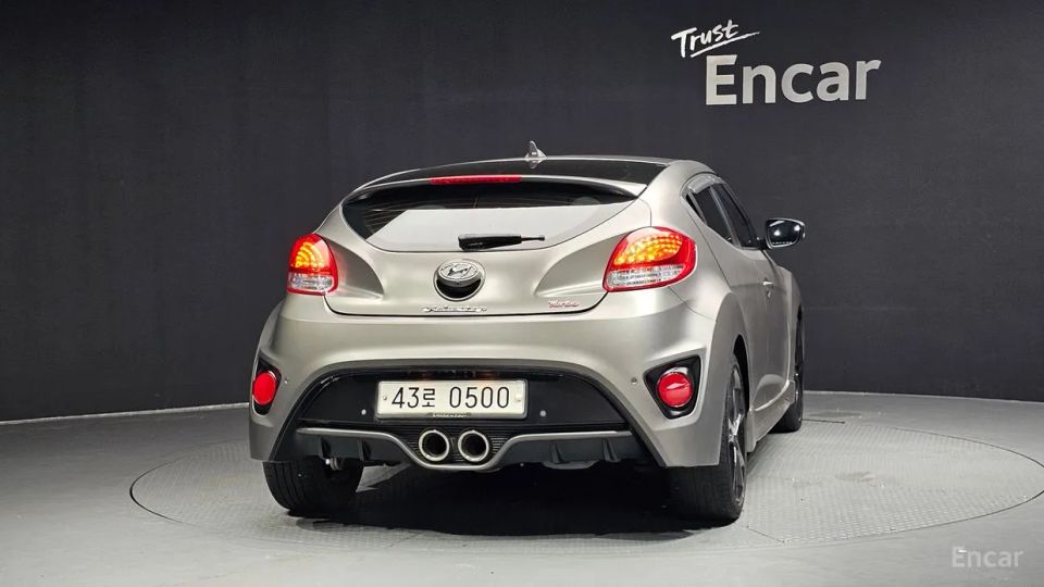 Hyundai Veloster
