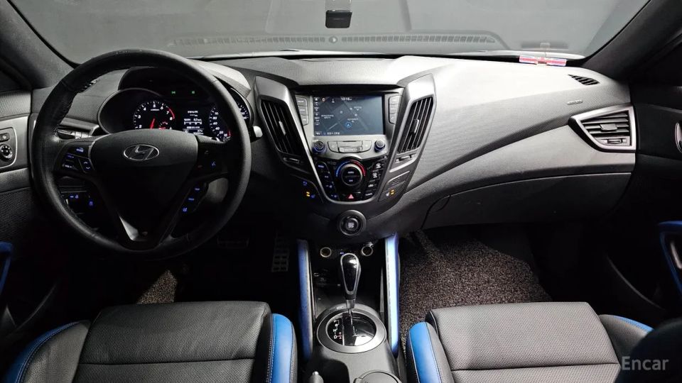 Hyundai Veloster