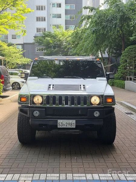 Hummer H2