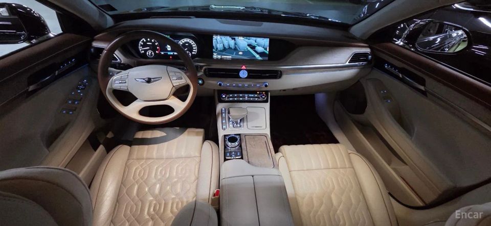 Genesis G90