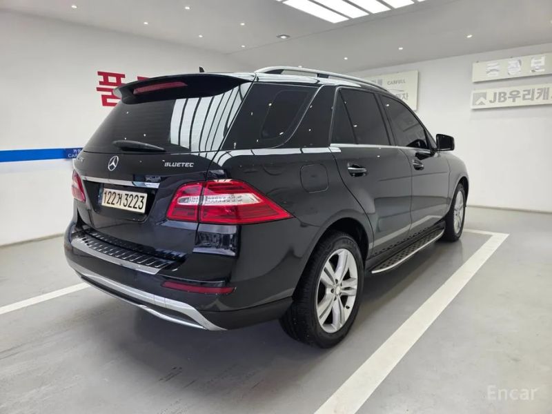 Mercedes-Benz M-class