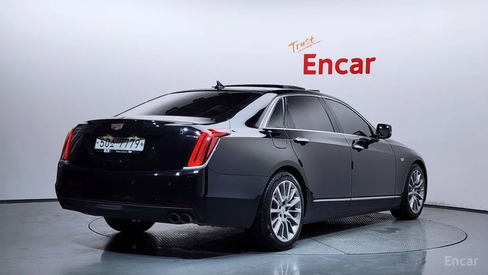 Cadillac CT6