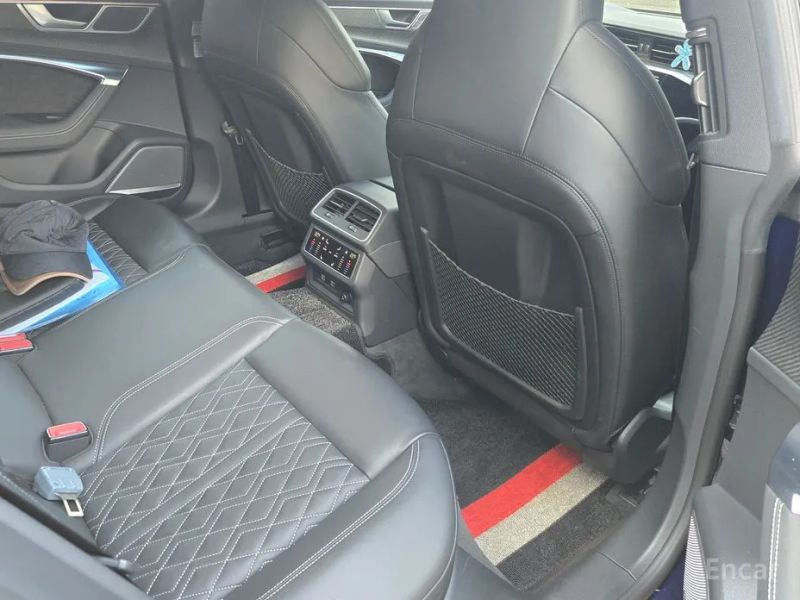 Audi S7