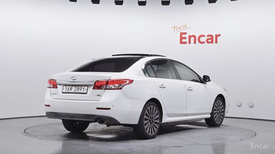 Renault-KoreaSamsung SM5
