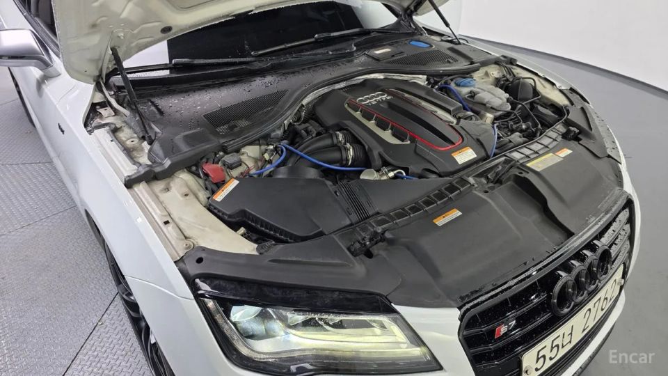 Audi S7