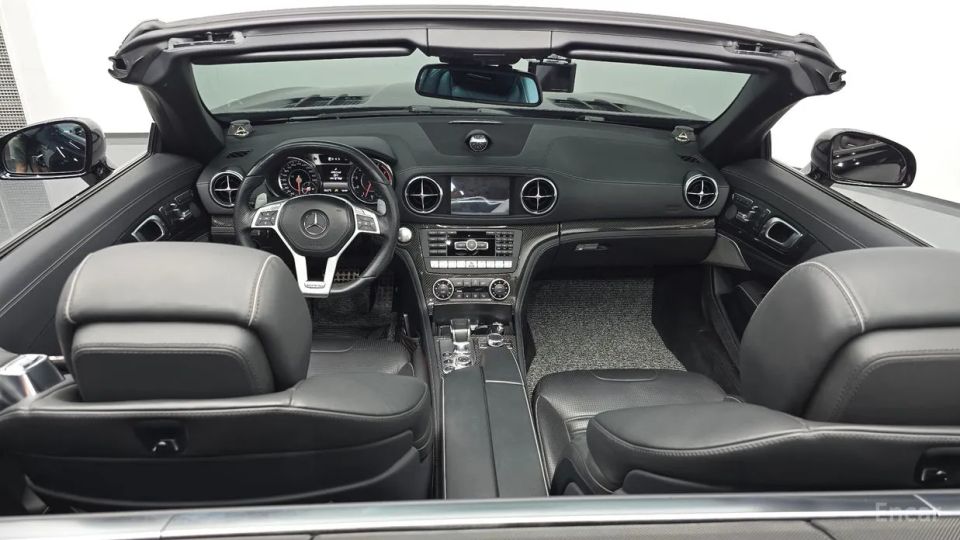 Mercedes-Benz SL-Class