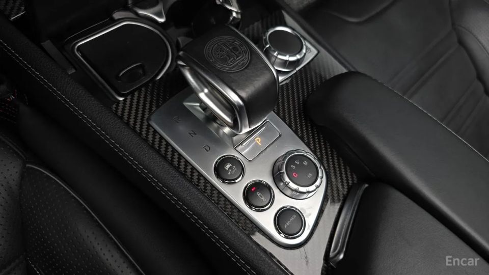 Mercedes-Benz SL-Class