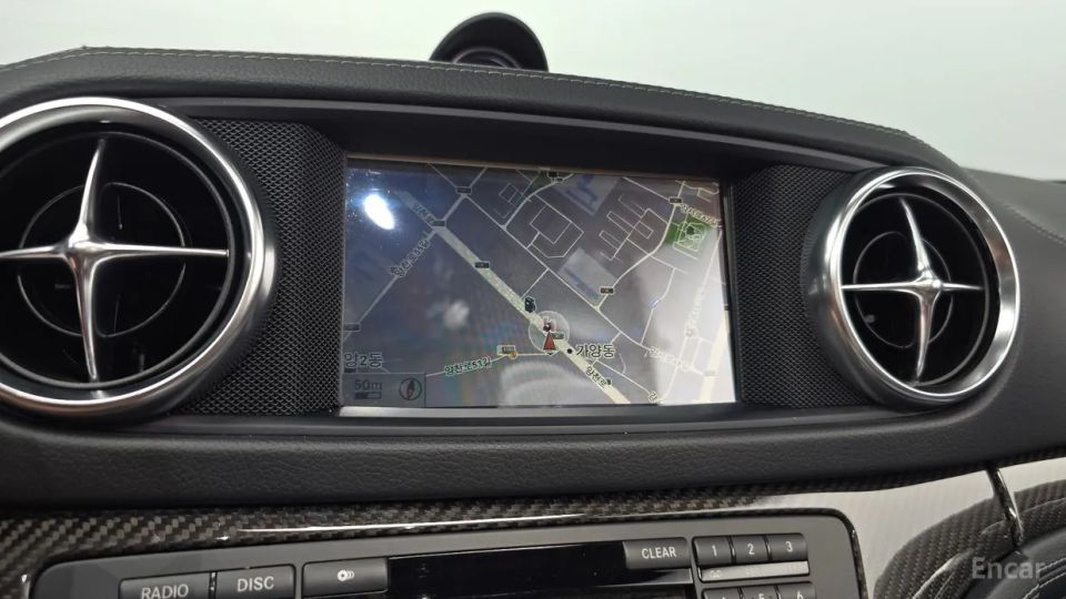 Mercedes-Benz SL-Class