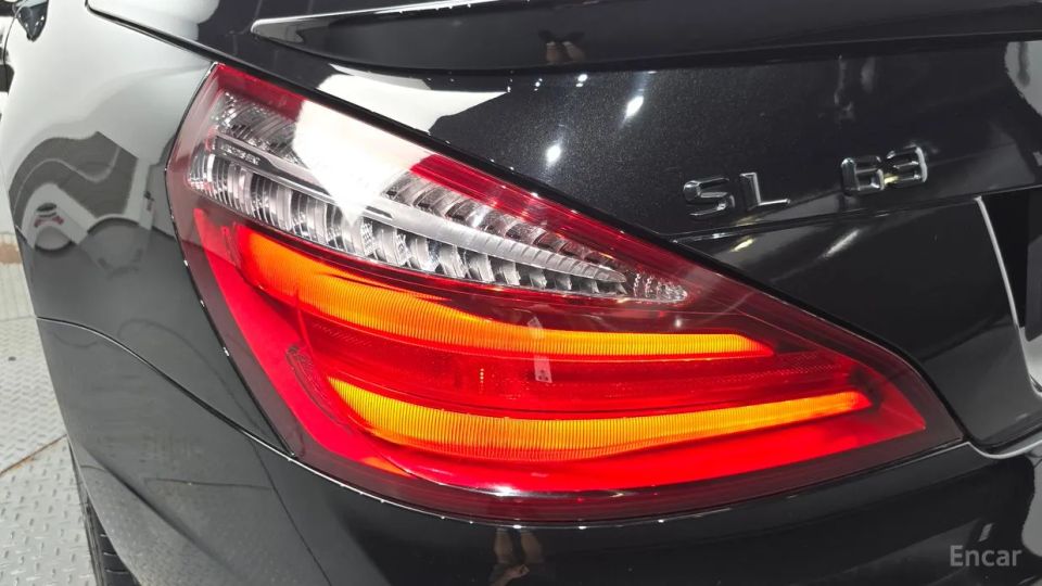 Mercedes-Benz SL-Class