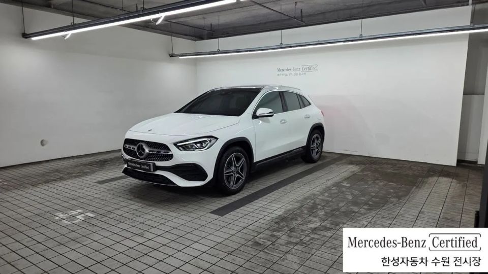 Mercedes-Benz GLA-Class