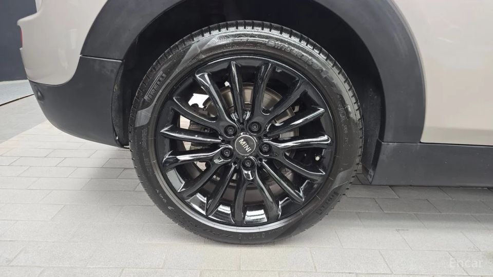 Mini clubman