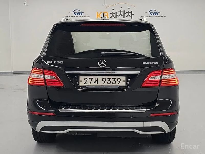 Mercedes-Benz M-class