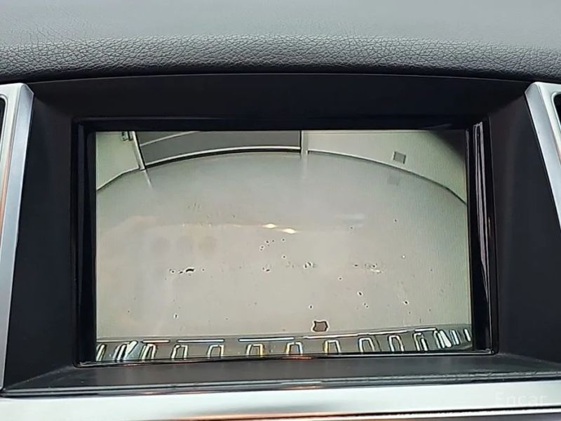 Mercedes-Benz M-class