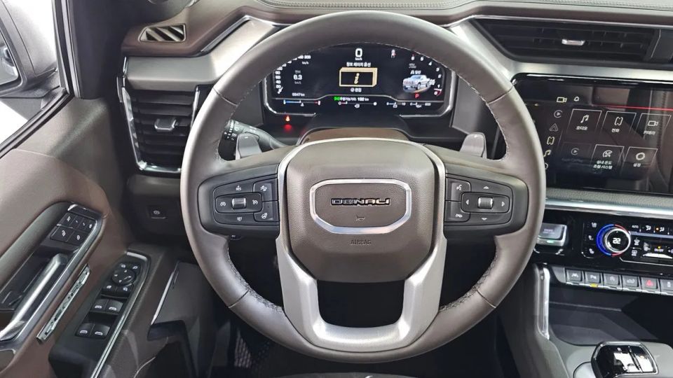 GMC Sierra