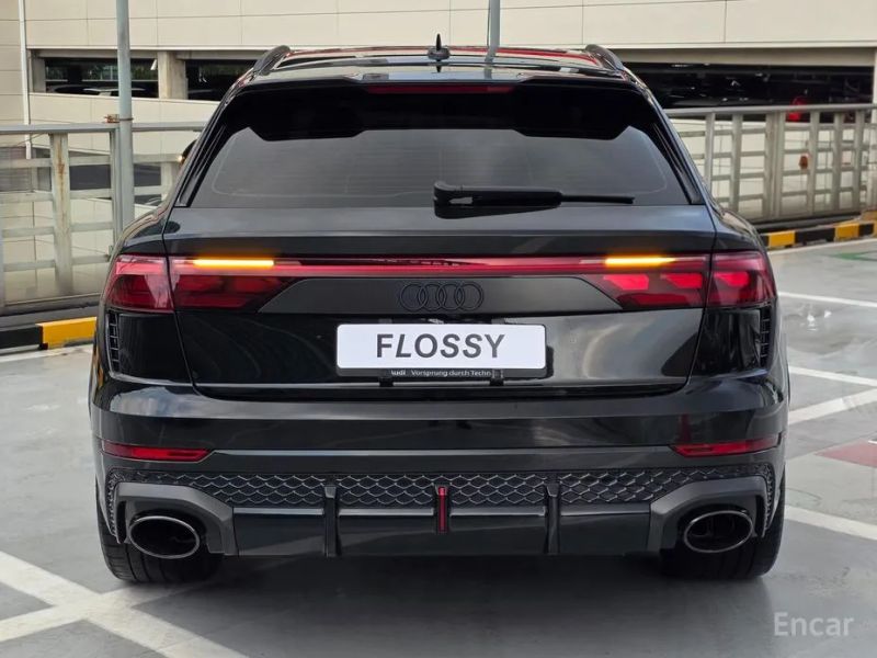 Audi rsq8