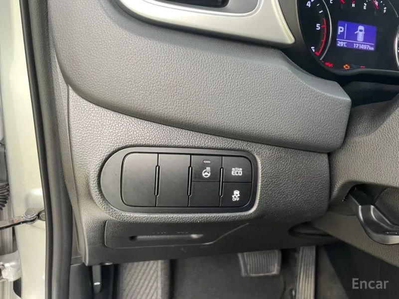 Kia Carens
