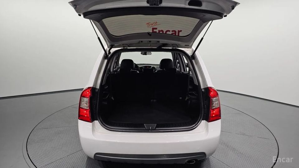 Kia Carens
