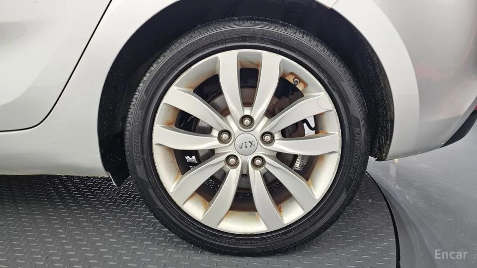 Kia Carens