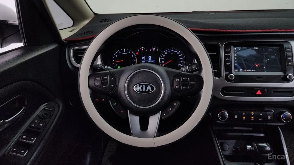 Kia Carens