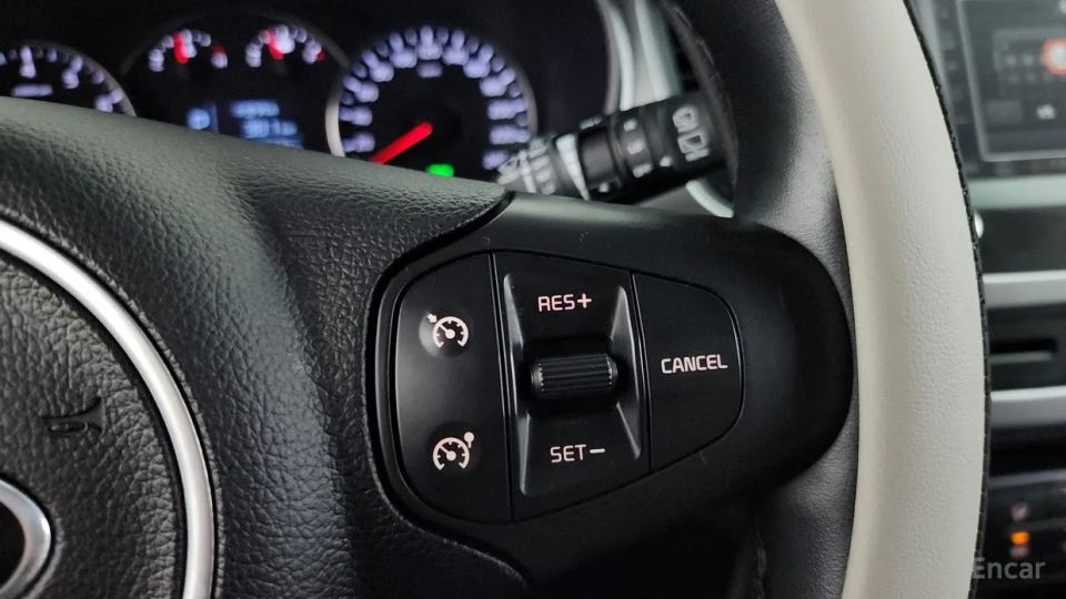 Kia Carens