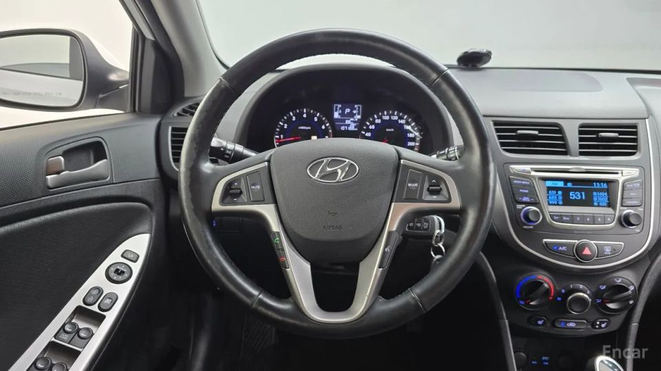 Hyundai Accent