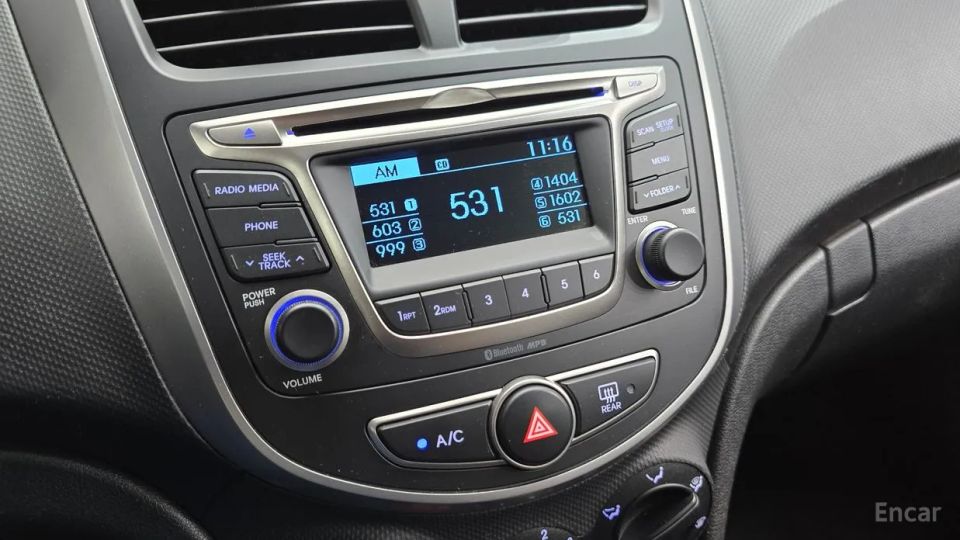 Hyundai Accent