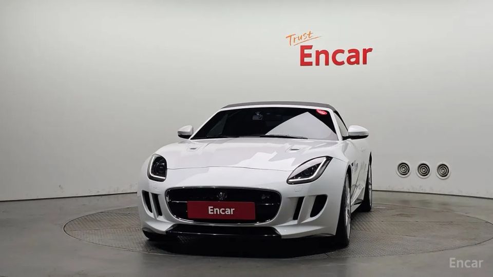 Jaguar F-TYPE