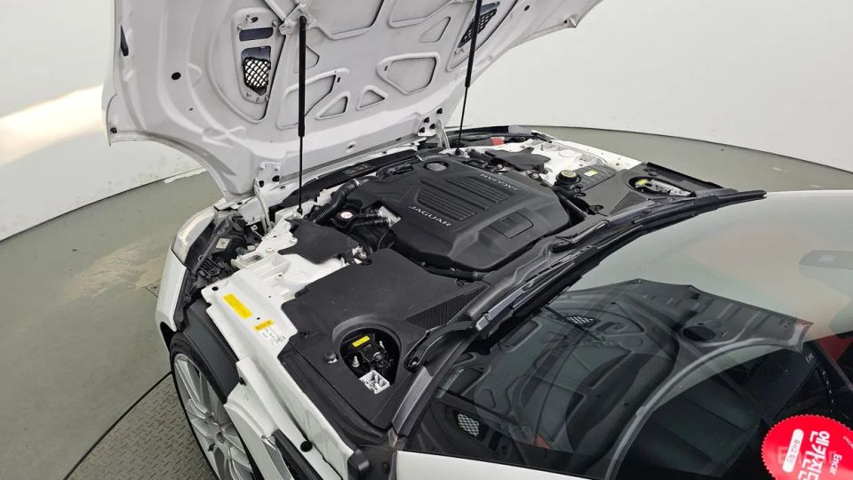 Jaguar F-TYPE