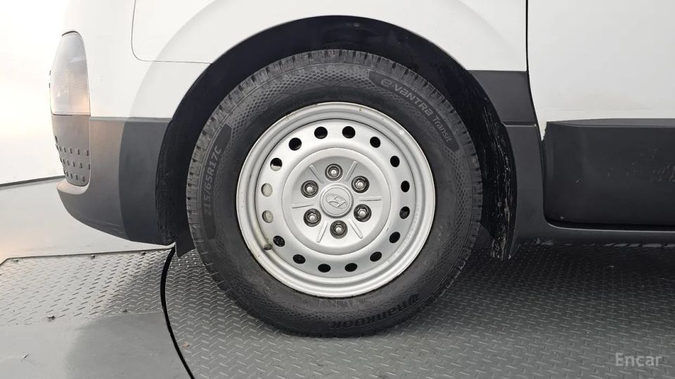 Hyundai ST1