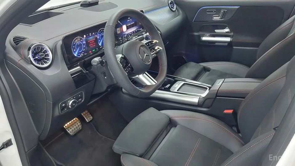 Mercedes-Benz EQA