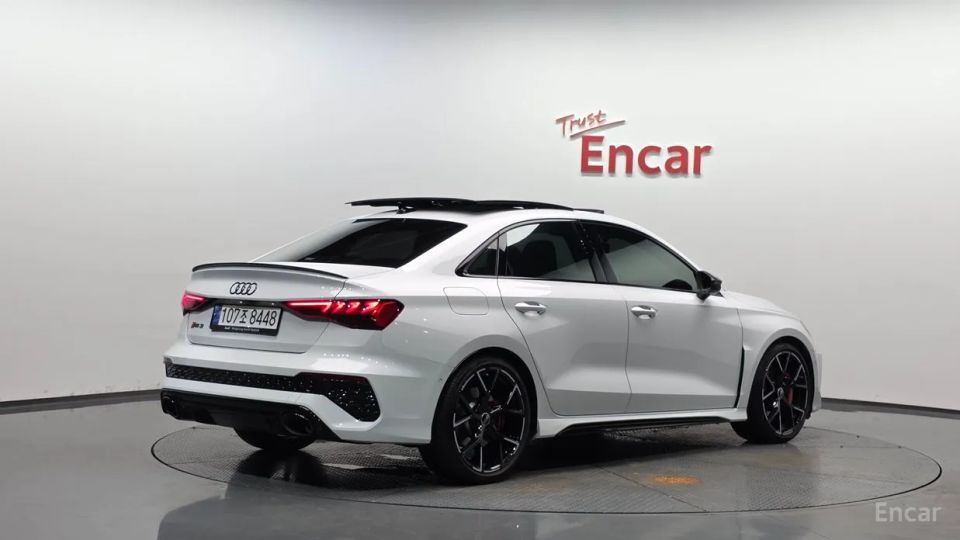 Audi RS3