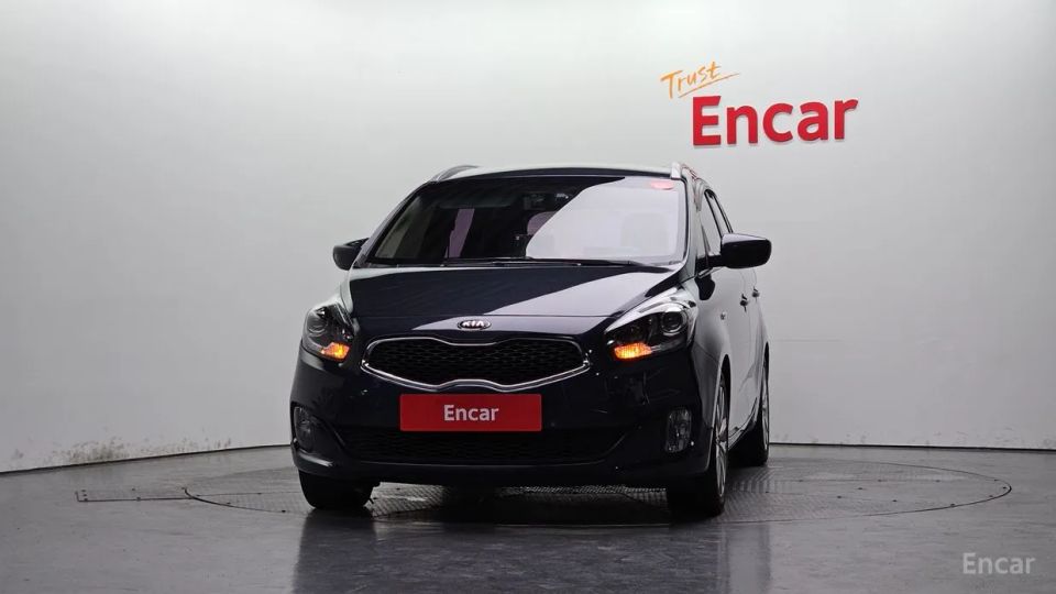 Kia Carens