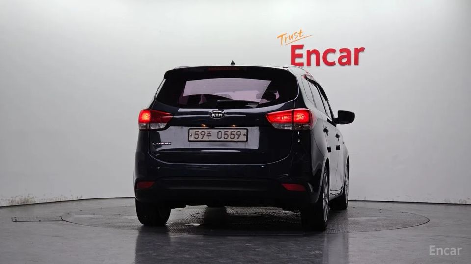 Kia Carens