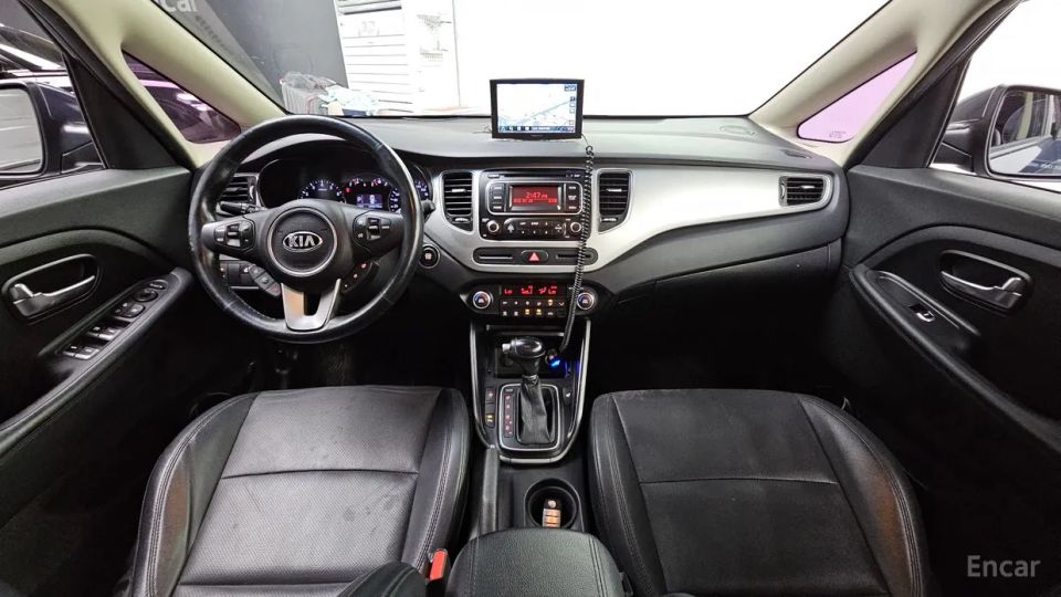Kia Carens