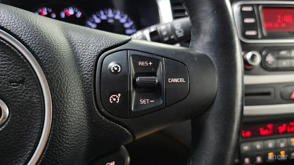 Kia Carens