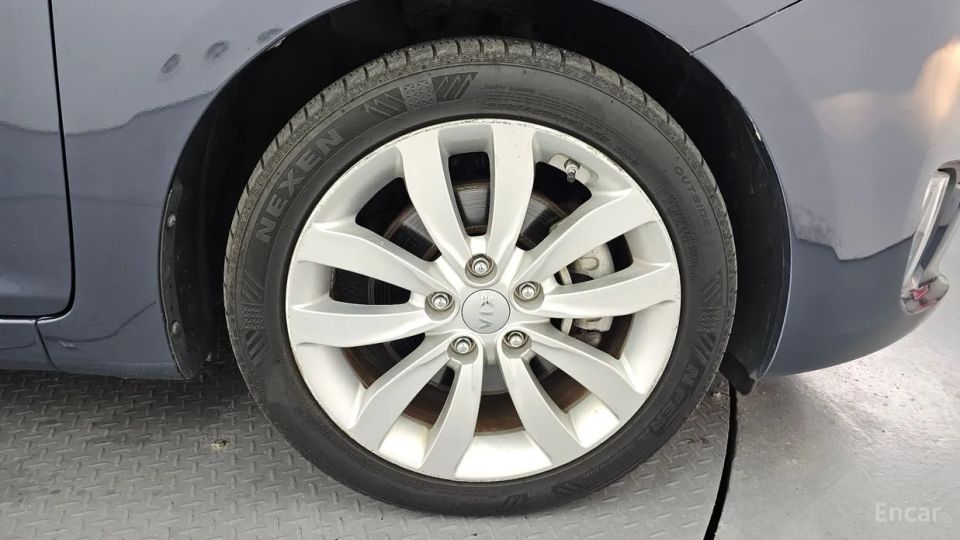 Kia Carens