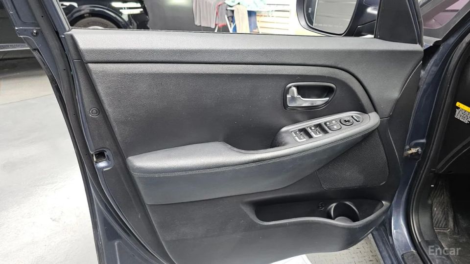 Kia Carens