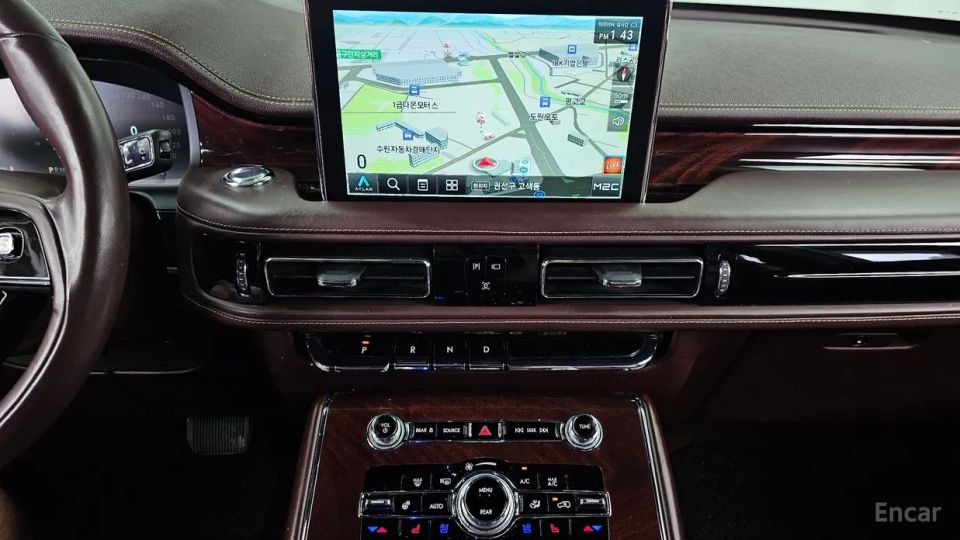 Lincoln Aviator