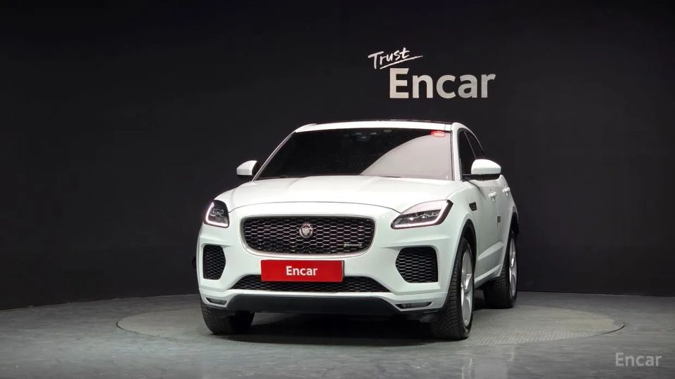Jaguar E-PACE