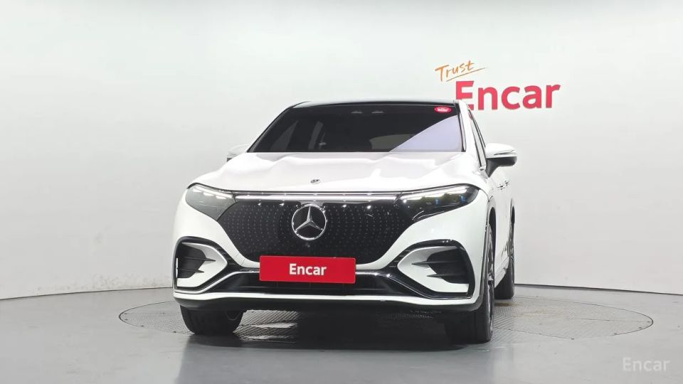 Mercedes-Benz EQS