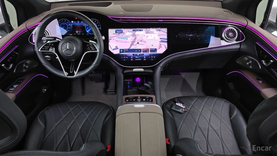 Mercedes-Benz EQS