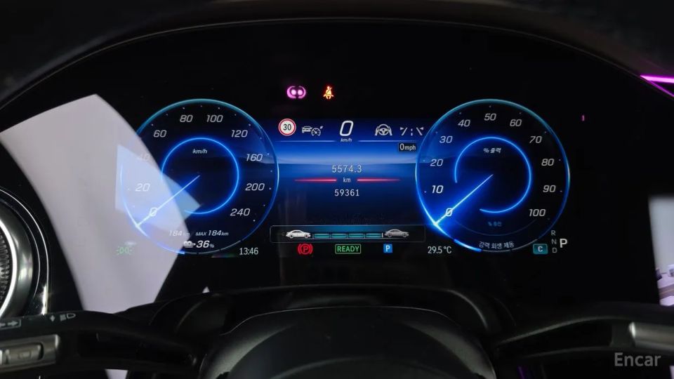 Mercedes-Benz EQS