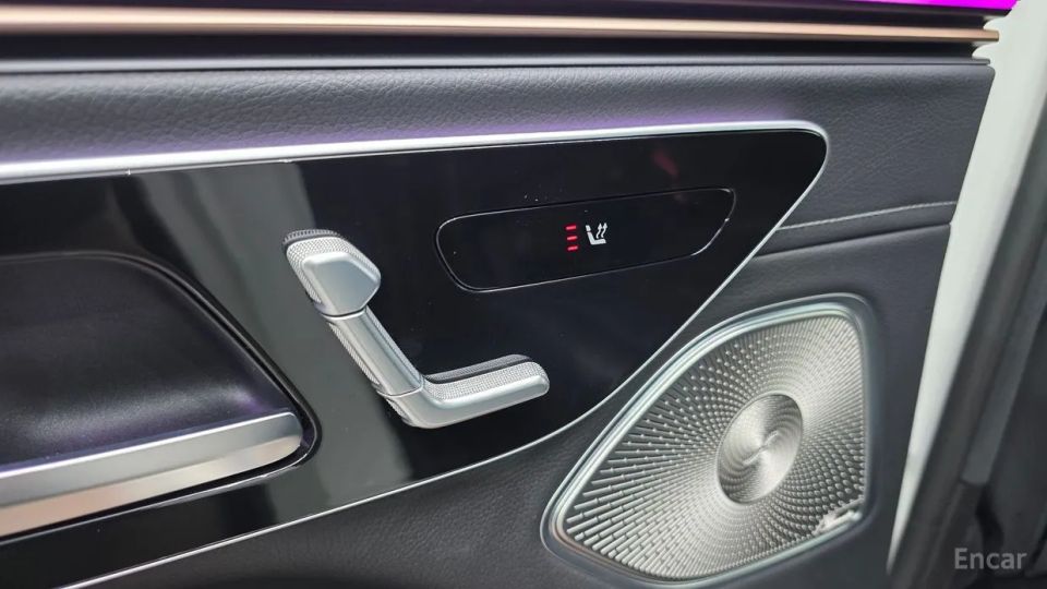 Mercedes-Benz EQS