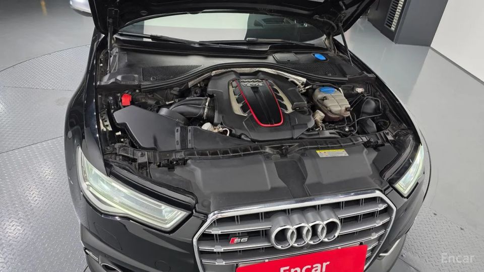 Audi S6