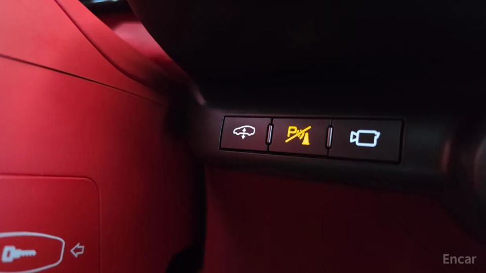 Ferrari 812