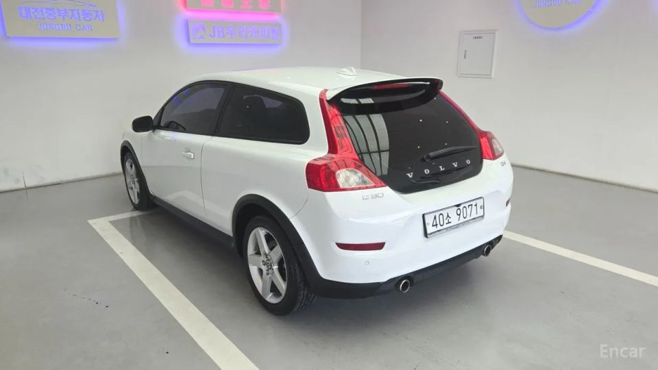 Volvo C30